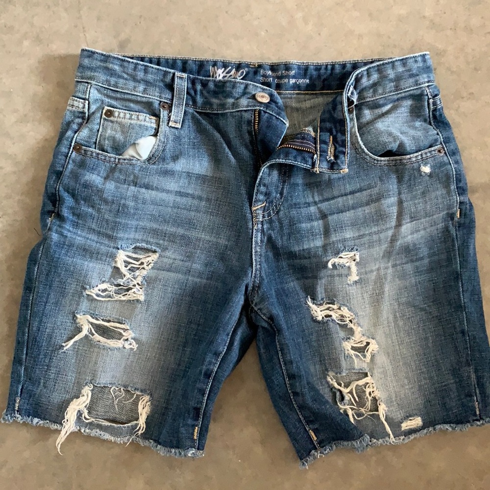 Mossimo Denim Boyfriend Ripped Shorts